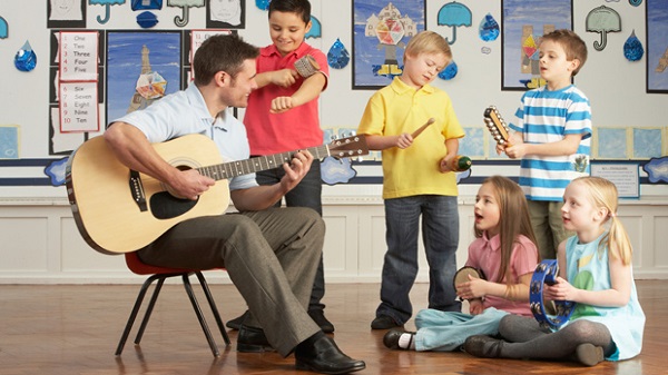 criancas-na-aula-de-musica-55669